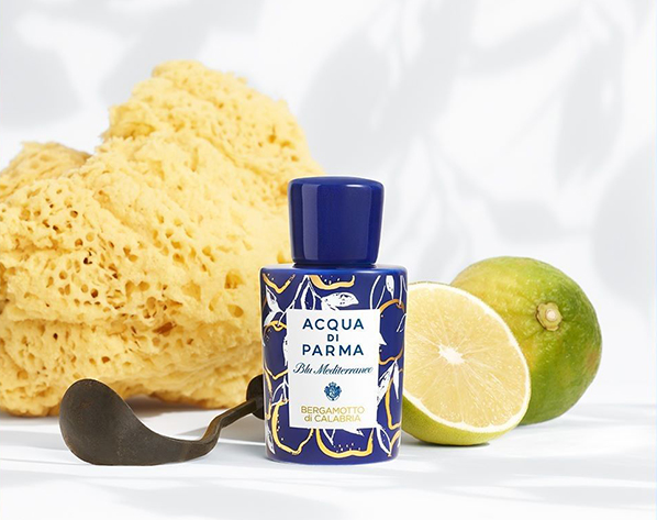 عطر أكوا دي بارما بلو ميديترانيو بيرغاموتو دي كالابريا لا سبوجناتورا عطر أكوا دي بارما بلو ميديترانيو بيرغاموتو دي كالابريا لا سبوجناتورا