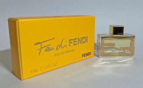 عطر عينات ميني فيندي فيندي 4مل مع الكرتون