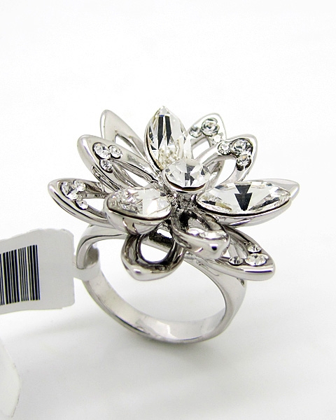 خاتم كريستال سواروفسكي