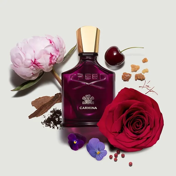مكونات عطر كريد كارمينا النسائي
