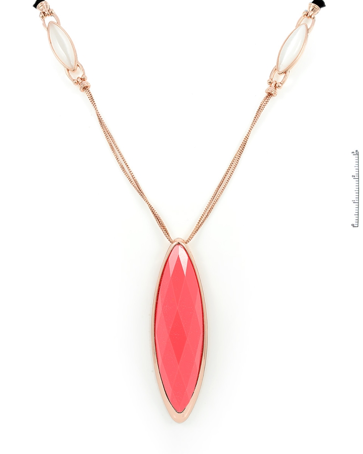 سلاسل بحجر عين القط