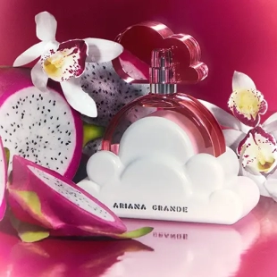 عطر أريانا غراندي كلاود بينك