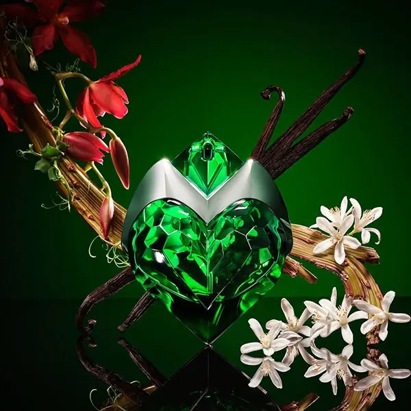 مكونات عطر تيري موغلر أورا أو دو بارفيوم النسائي